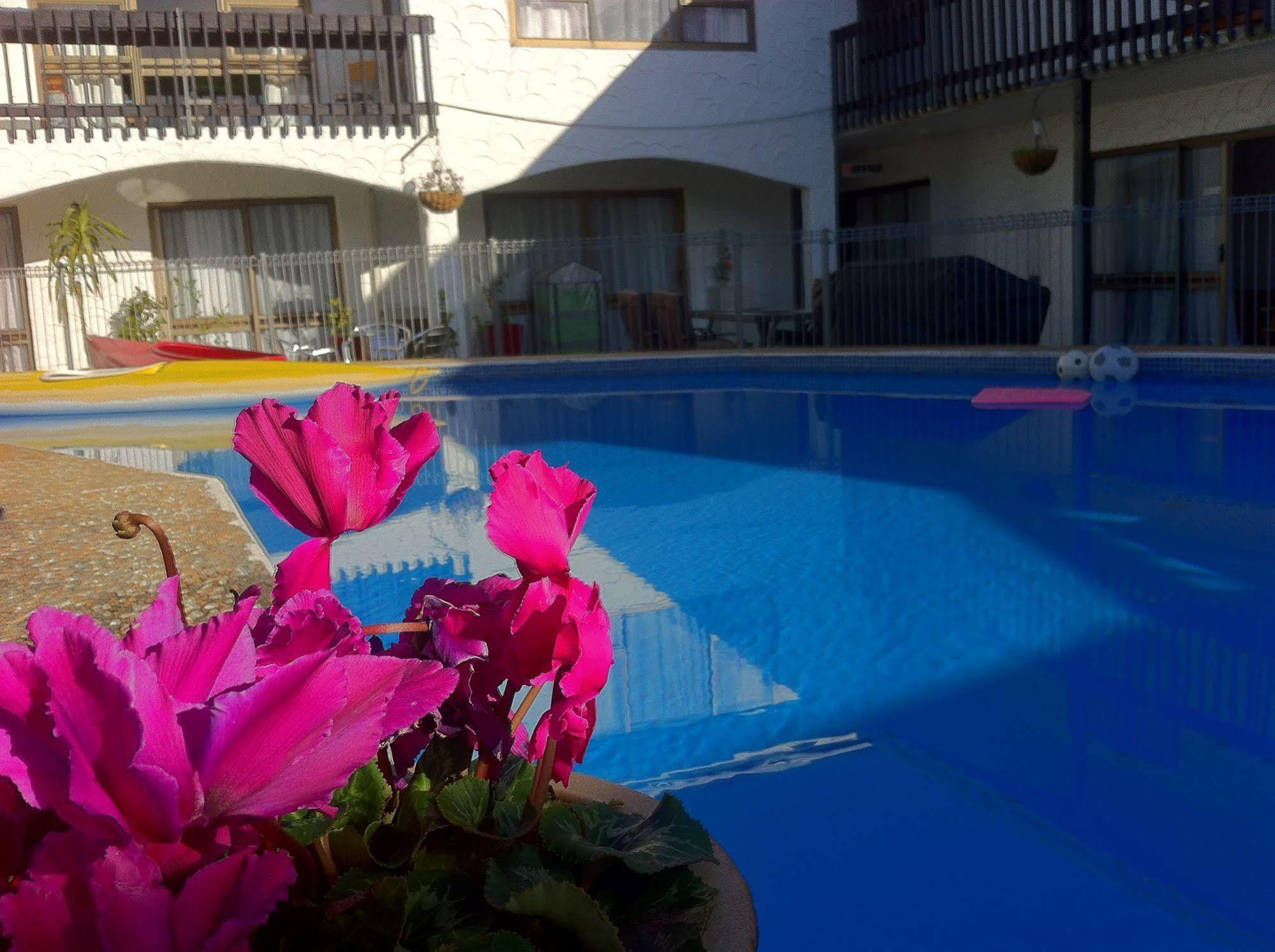 Hawks Inn Motel Аппер Хатт Екстер'єр фото